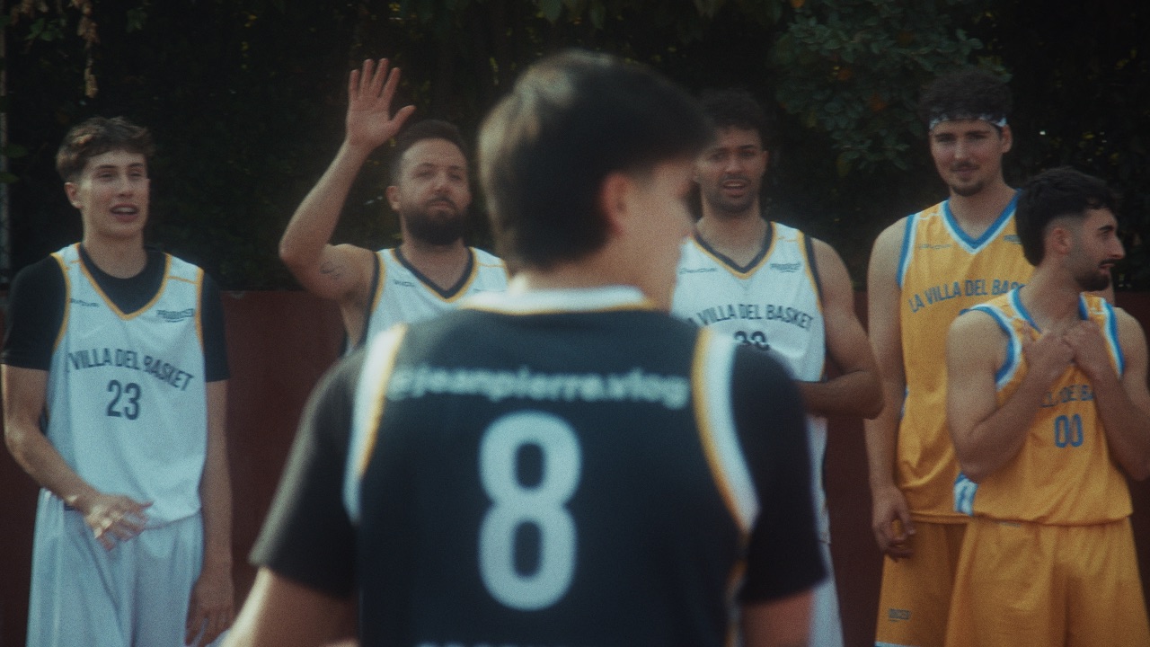 Jugadores en el confesionario